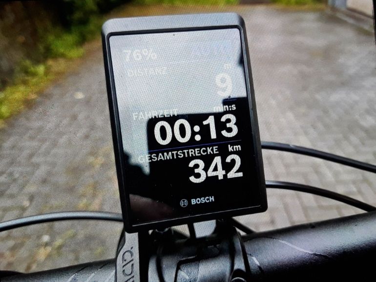 Used Cube Kathmandu Hybrid Pro 750 e- Bike Trekking 28/ 29 Zoll Cube Kathmandu Hybrid Pro 750 E- Trekking 2024 Urban, Nero — image 9 of 11