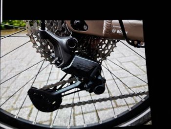 Used Cube Kathmandu Hybrid Pro 750 e- Bike Trekking 28/ 29 Zoll Cube Kathmandu Hybrid Pro 750 E- Trekking 2024 Urban, Nero — image 7 of 11