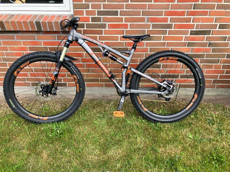Used Whyte Custom SRAM XX1 2016 Mountainbike, Light Gray — image 8 of 11