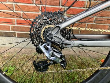 Used Whyte Custom SRAM XX1 2016 Mountainbike, Light Gray — image 2 of 11