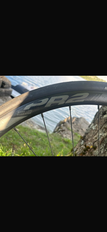 Used Giant TCR Advanced 1 Disc 2020 2020 Road & Gravel — image 7 of 14