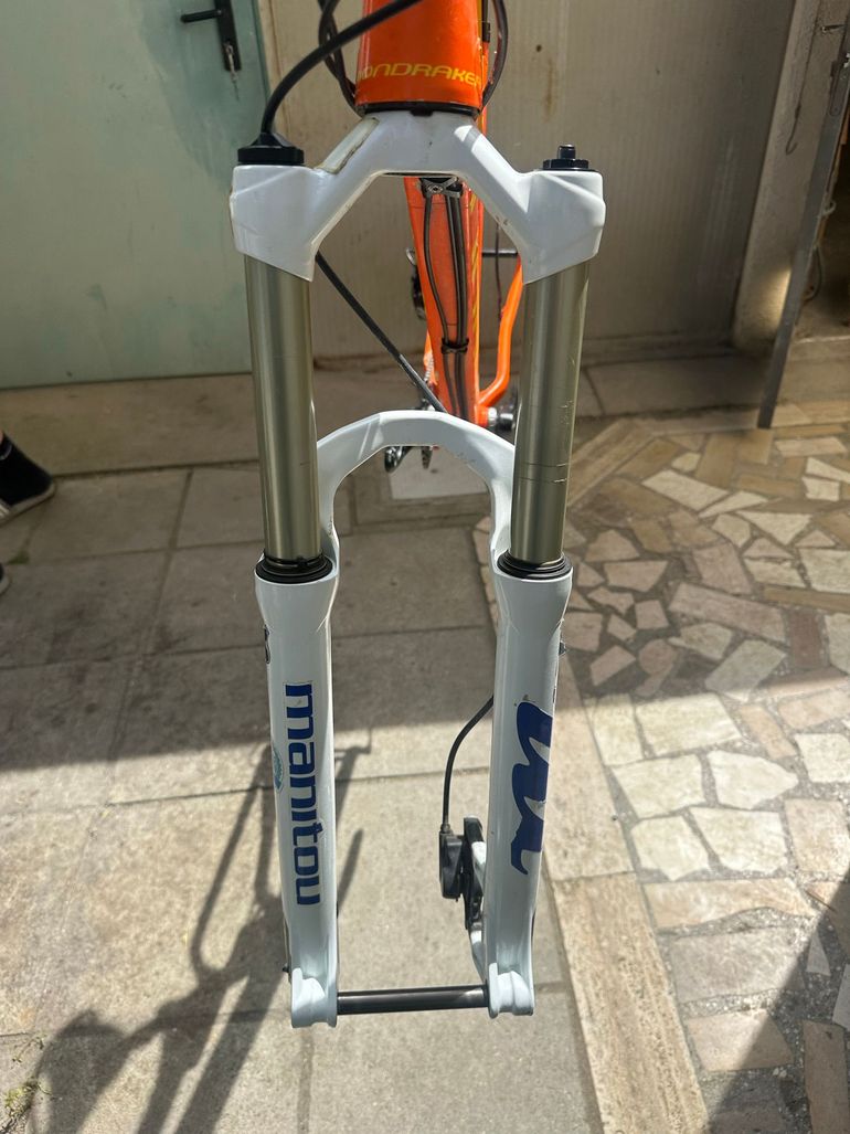 Used Mondraker Vantage Frameset 2016 Mountainbike, Orange — image 7 of 7