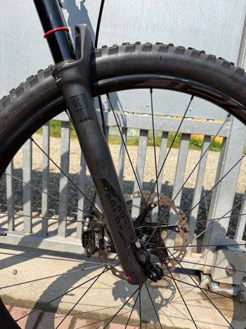 Used Specialized Camber Comp 29 2017 2017 Mountainbike, Light Gray, 29 — image 3 of 6