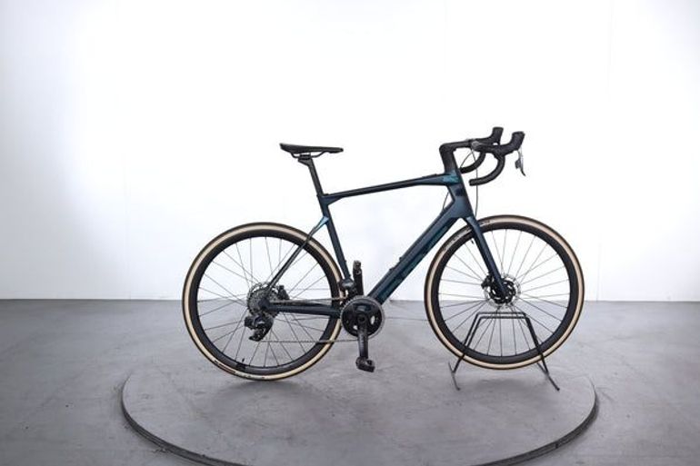Used BMC Roadmachine AMP ONE 2023 2023 Road & Gravel — image 4 of 4