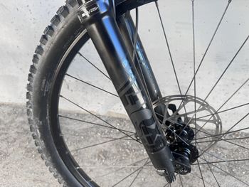 Used Mondraker CHASER 750 2022 2022 Mountainbike, Light Gray — image 11 of 12