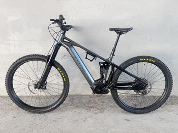 Used Mondraker CHASER 750 2022 2022 Mountainbike, Light Gray — image 2 of 12
