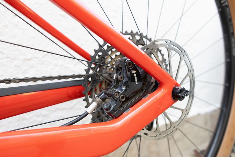 Used Canyon LUX Shimano Deore XT 2019 Mountainbike, Rosso — image 10 of 15