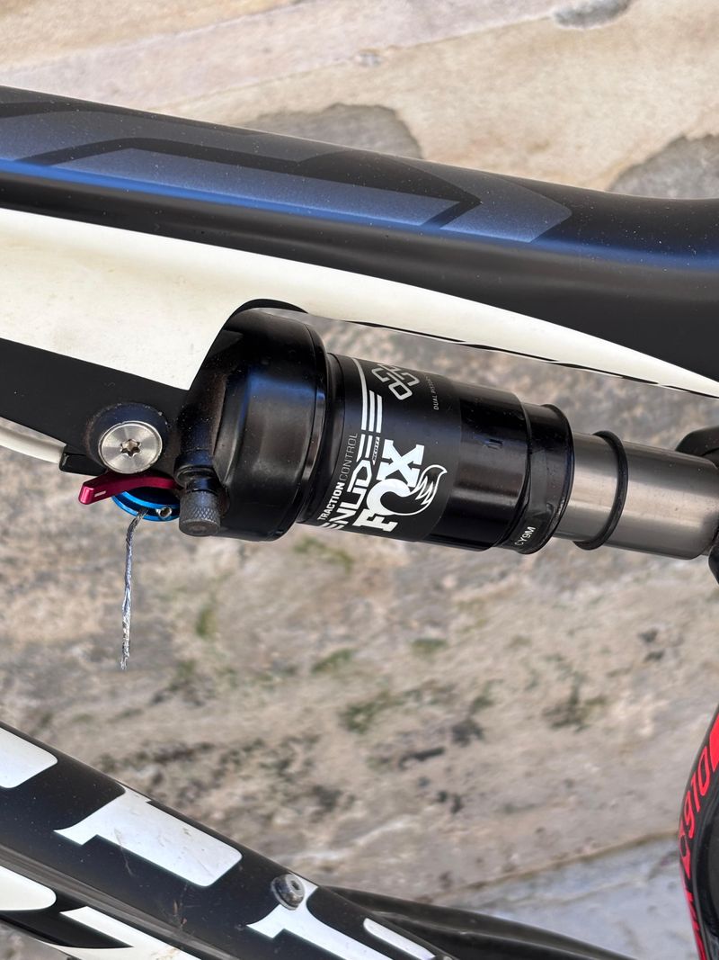 Używany Scott Spark Shimano Deore XT 2013 Mountainbike — zdjęcie 15 z 23