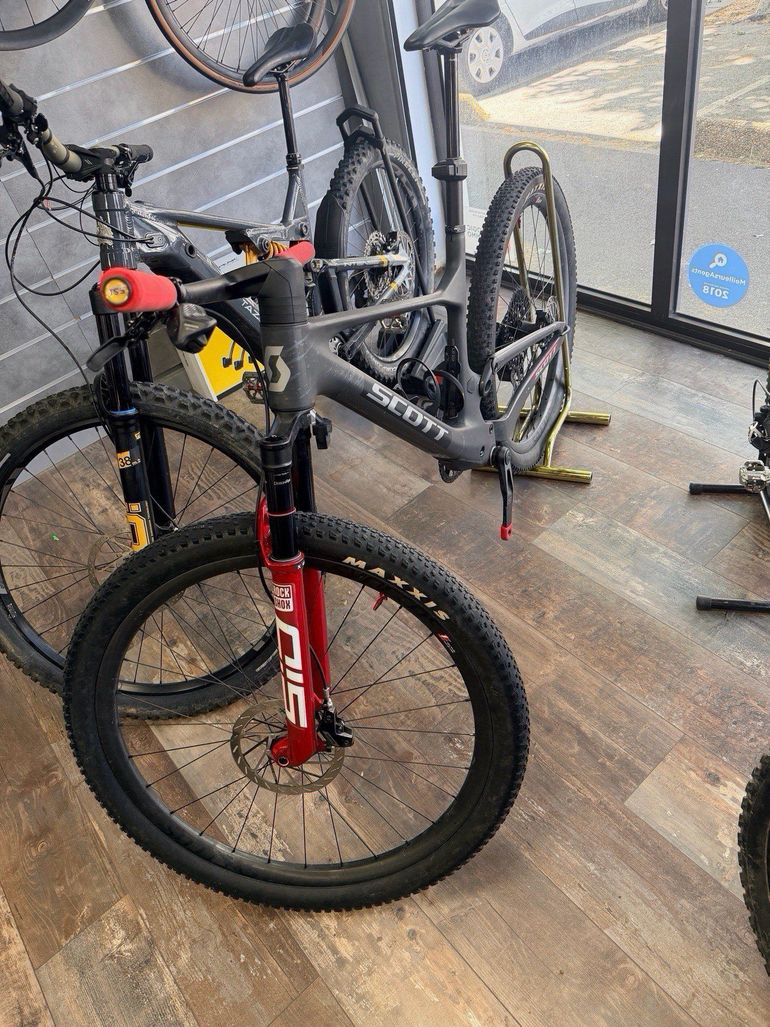 Used Scott Spark RC World Cup 2025 2025 Mountainbike, Black, 29 — image 4 of 4