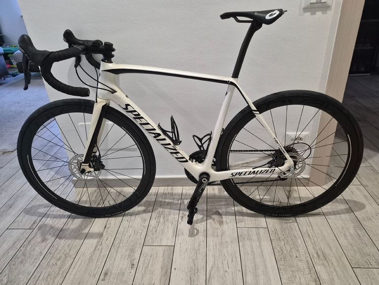 Used Specialized Tarmac Expert Disc 2017 2017 Road & Gravel, Bianco — image 1 of 4