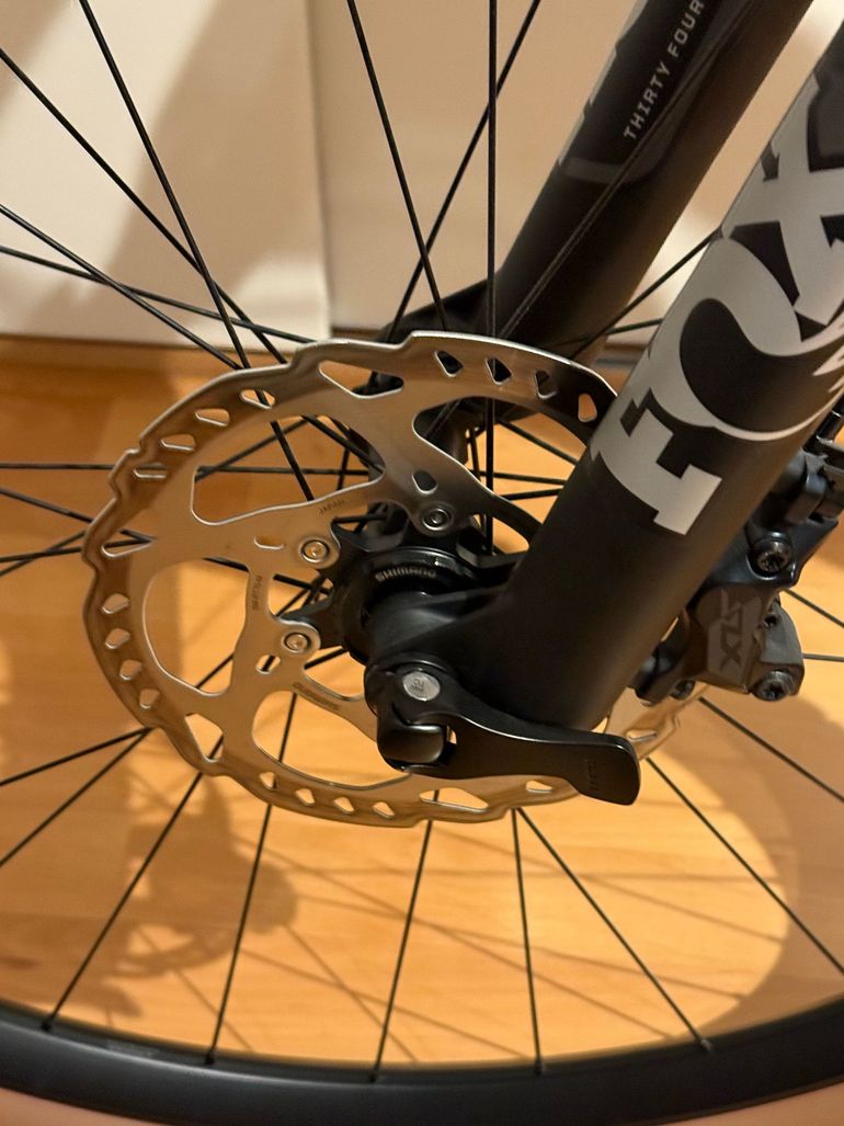 Used Canyon Neuron CF 8 2022 2022 Mountainbike — image 7 of 8