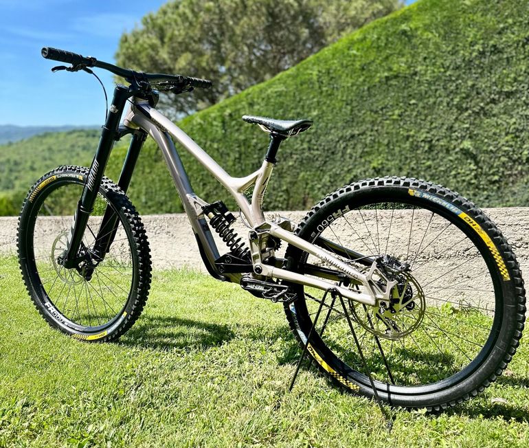 Used Commencal Commencal Custom SRAM GX 2022 Mountainbike — image 2 of 10