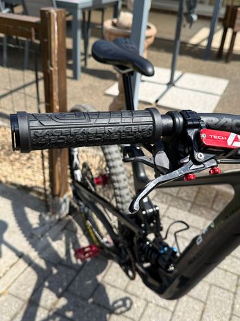 Used Rocky Mountain Altitude C70 Coil Shimano 2024 2024 Mountainbike, Black, 27.5, 29 — image 9 of 11