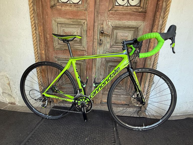 Used Cannondale Synapse SRAM Red 2016 Road & Gravel, Green — image 1 of 12