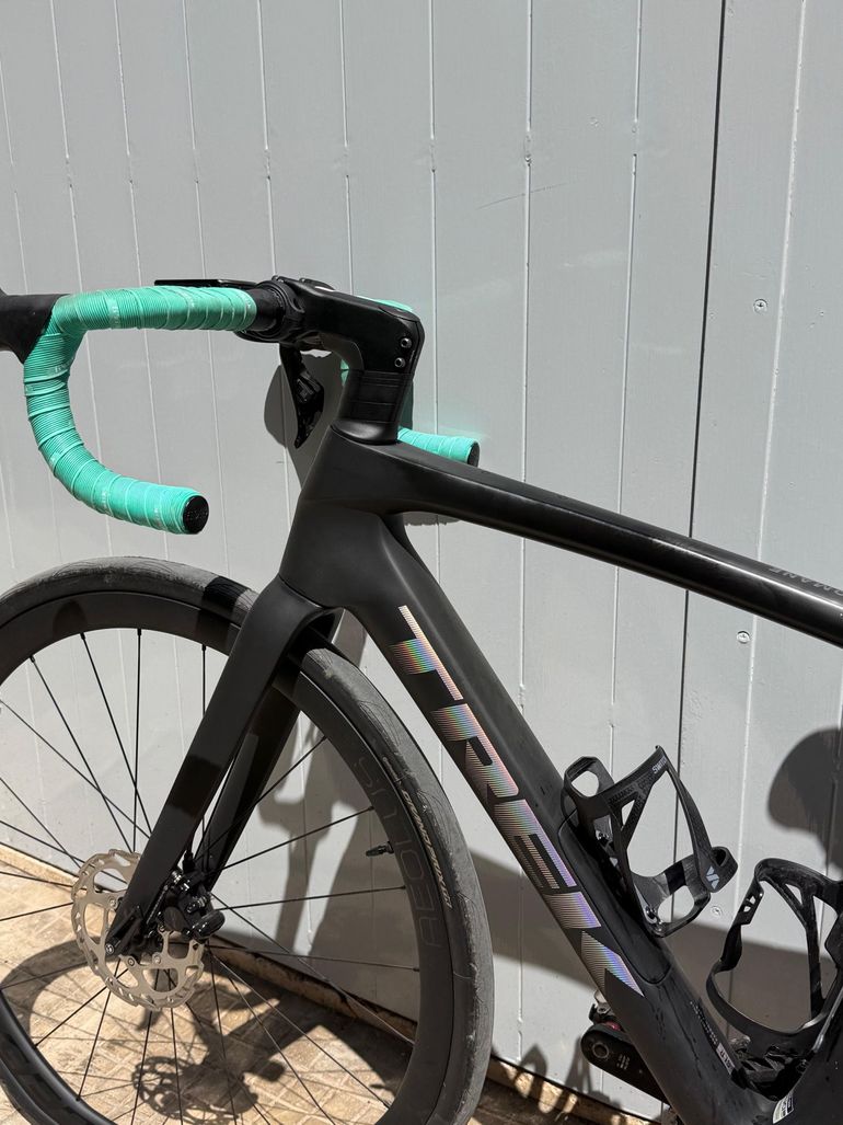 Used Trek Domane SLR 6 Gen 4 2024 2024 Road & Gravel — image 10 of 16