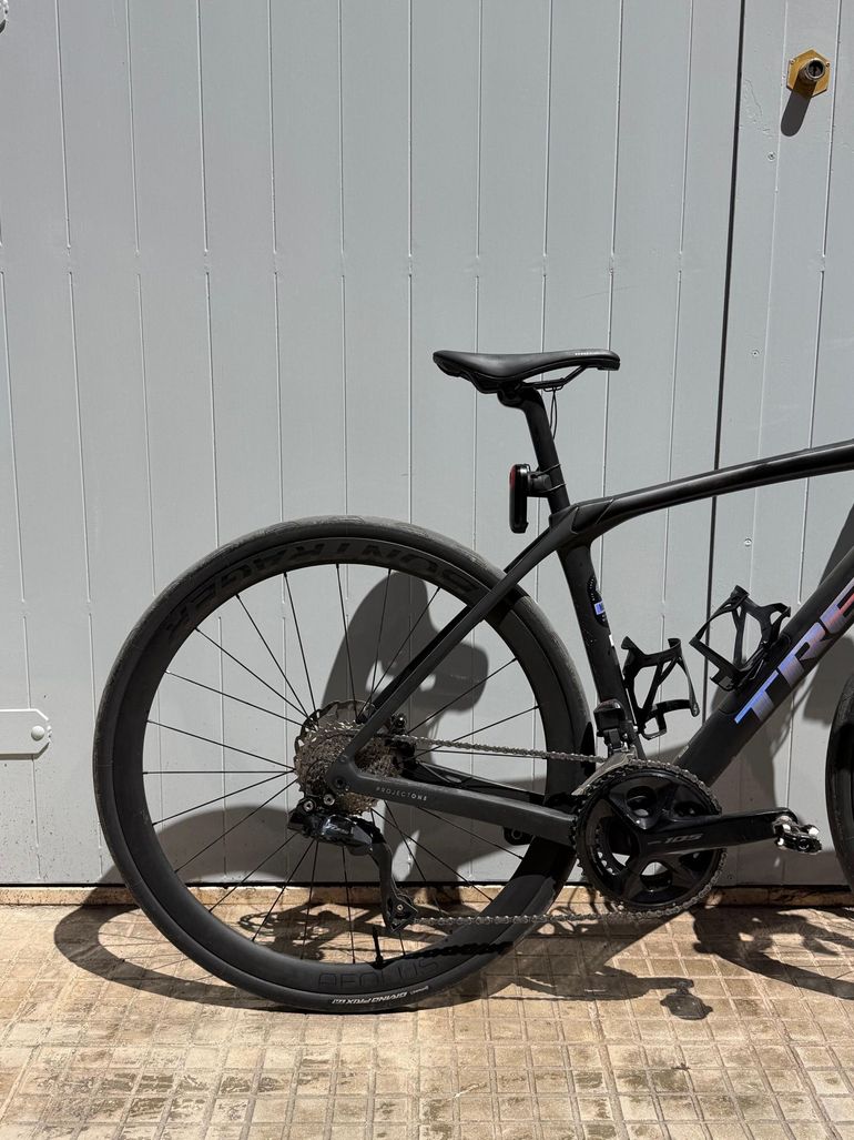 Used Trek Domane SLR 6 Gen 4 2024 2024 Road & Gravel — image 6 of 16