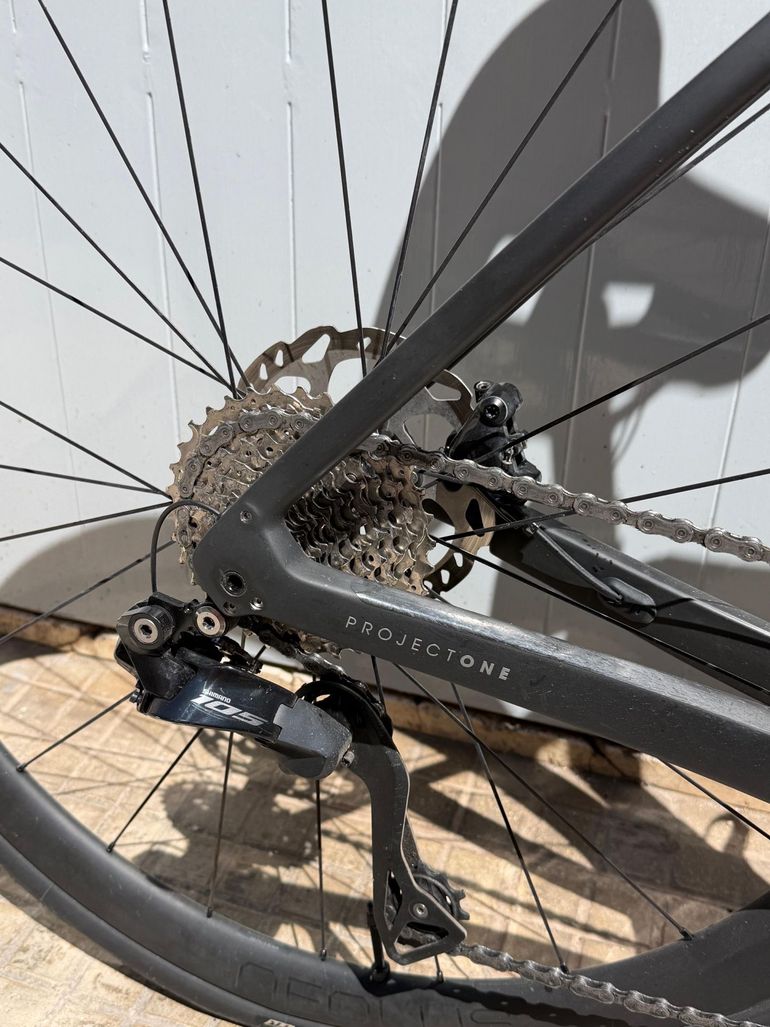 Used Trek Domane SLR 6 Gen 4 2024 2024 Road & Gravel — image 4 of 16