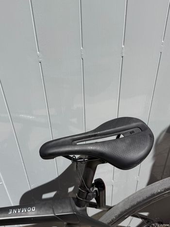Used Trek Domane SLR 6 Gen 4 2024 2024 Road & Gravel — image 9 of 16