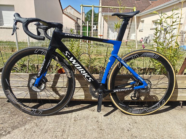 Used generic Generic Custom Shimano Ultegra Di2 2021 Road & Gravel, Blue — image 2 of 11