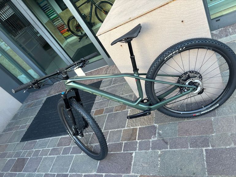 Brugt Orbea Alma M20 2025 2026 Mountainbike — billede 1 af 14