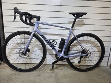 Giant TCR Advanced 1 2026 2026 Road & Gravel usato, Blu — immagine 4 di 5