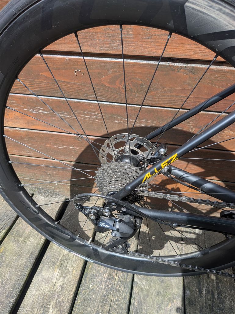 Used Specialized Allez Sprint Comp Disc 2020 2020 Road & Gravel — image 4 of 6