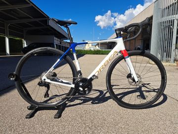 Gebrauchtes Orbea GAIN M30i 2025 2025 Road & Gravel, Weiß — Bild 5 von 7