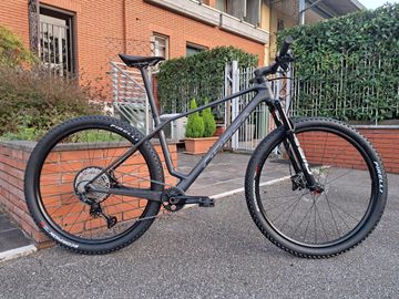 Orbea ALMA M30 2025 2025 MTB usato