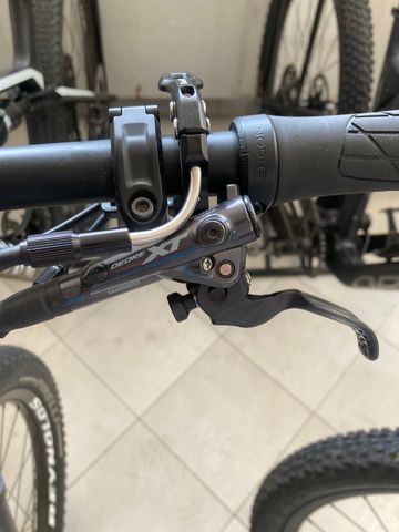 Canyon Lux Trail CF 7 2024 2024 Mountainbike usato, Bianco — immagine 4 di 8