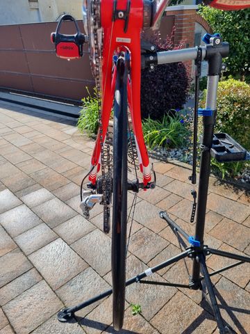 Used Wilier Izoard Xp 2012 Road & Gravel, Red — image 8 of 12