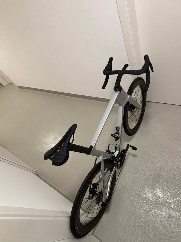 Used Ridley Noah Fast 3.0 - Shimano Ultegra DI2 2x12sp 2026 2026 Road & Gravel — image 3 of 5