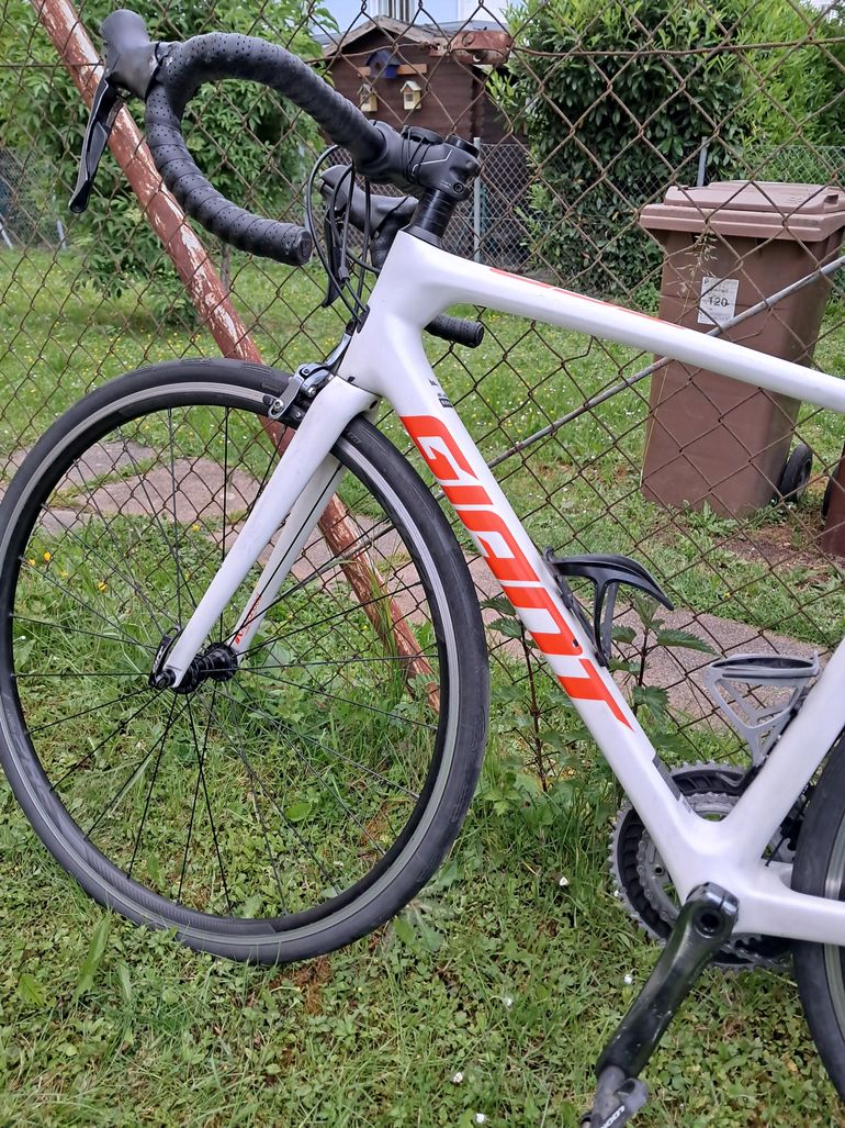 Used Giant TCR Advanced 3 2020 2020 Road & Gravel — image 5 of 7