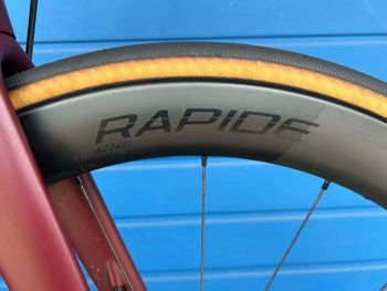 Used Specialized Roubaix 2022 2022 Road & Gravel, Rot — image 6 of 9