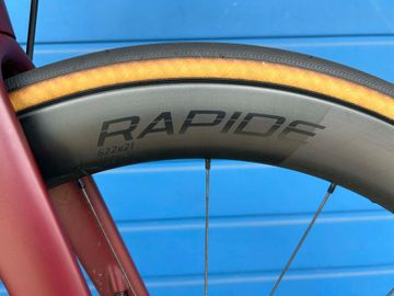 Used Specialized Roubaix 2022 2022 Road & Gravel, Red — image 6 of 9