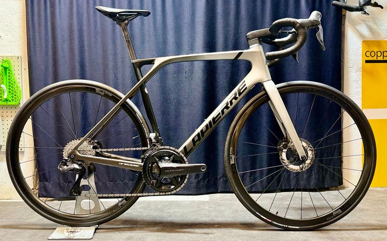 Used Lapierre Xelius SL 7.0 Mineral Grey 2023 2023 Road & Gravel, Grigio chiaro — image 1 of 11