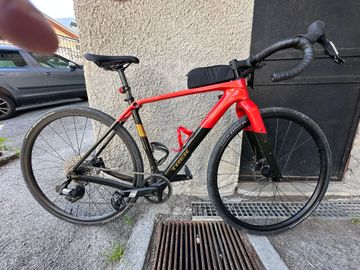 Brugt Trek Checkpoint SRAM Apex 2025 Road & Gravel — billede 5 af 7