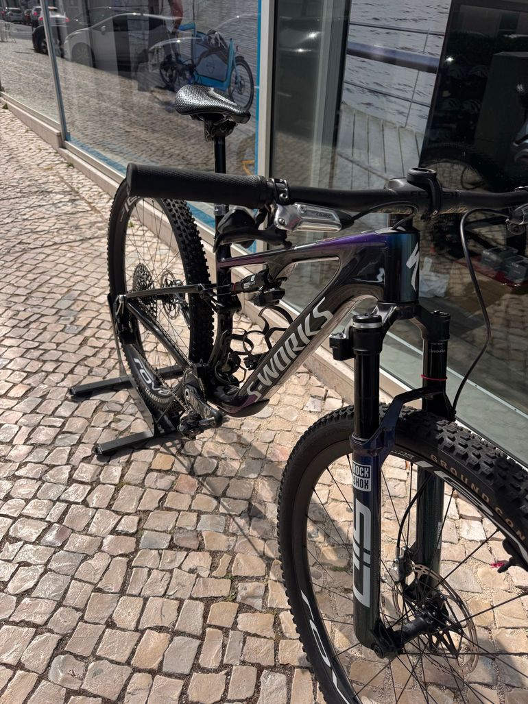 Used Specialized S-Works Epic 8 - SRAM XX AXS, RockShox Ultimate Flight Attendant 2024 2024 Mountainbike — image 7 of 14