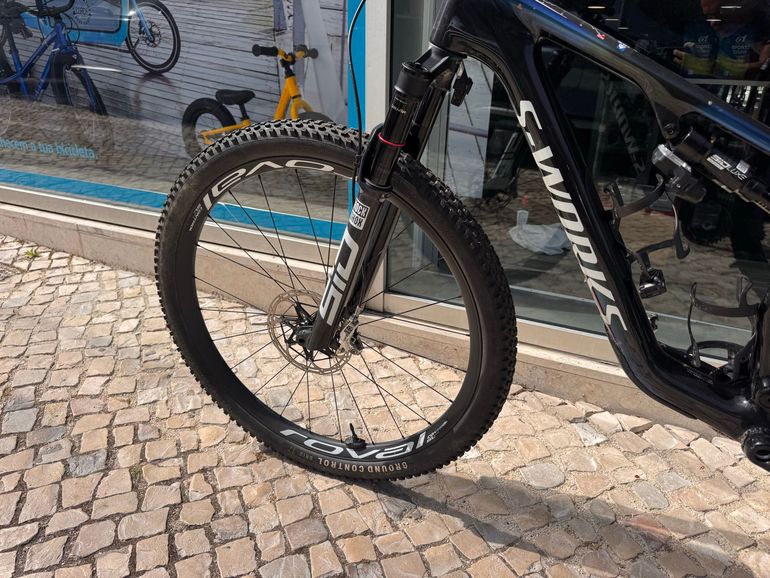 Used Specialized S-Works Epic 8 - SRAM XX AXS, RockShox Ultimate Flight Attendant 2024 2024 Mountainbike — image 13 of 14
