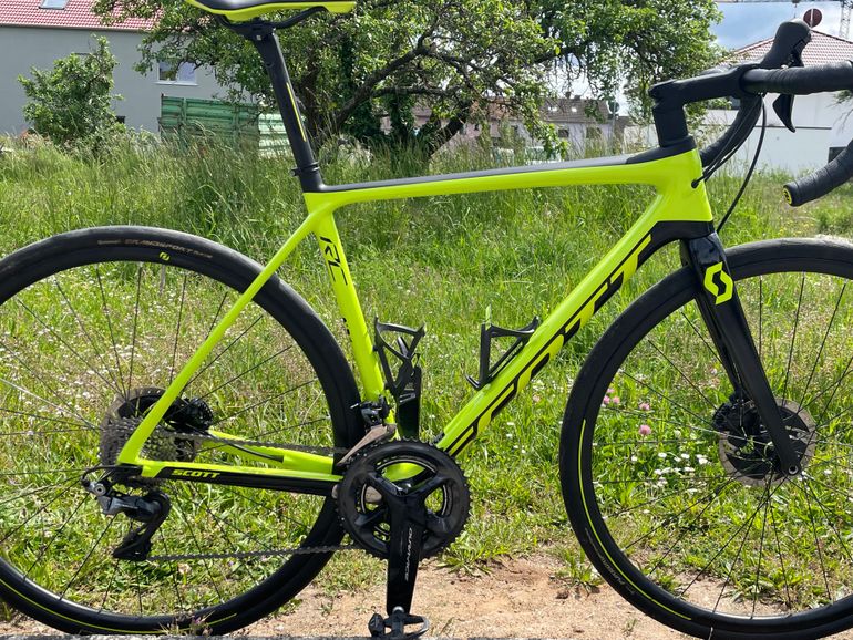 Used Scott Addict RC 10 disc 2019 2019 Road & Gravel, Green — image 4 of 8