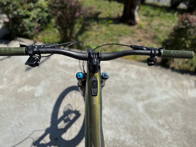 Used Specialized S-Works Turbo Levo T-Type 2023 2023 Mountainbike, Green, 29, 27.5 — image 8 of 9