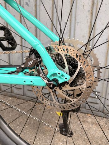 Used Trek Marlin 7 Gen 2 2023 2023 Mountainbike, Blue, 27.5, 29 — image 6 of 10