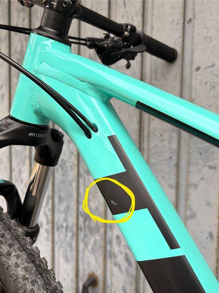 Used Trek Marlin 7 Gen 2 2023 2023 Mountainbike, Blue, 27.5, 29 — image 10 of 10