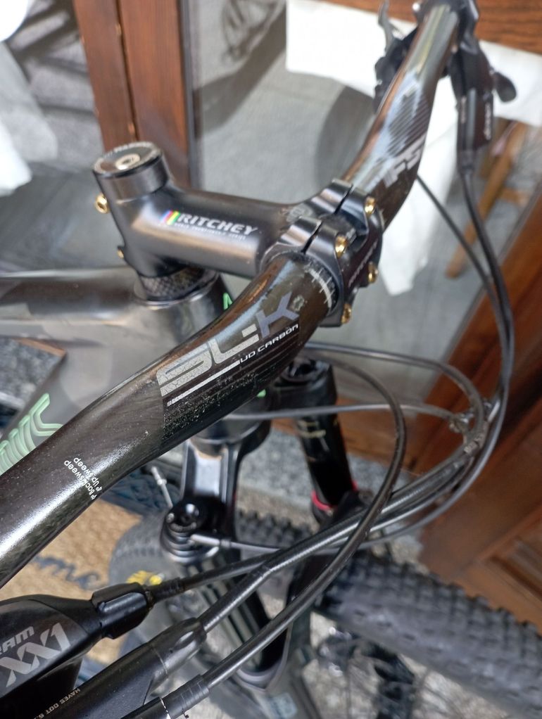 Used Specialized Men's S-Works Epic 2019 2019 Mountainbike, Negro — image 9 of 12