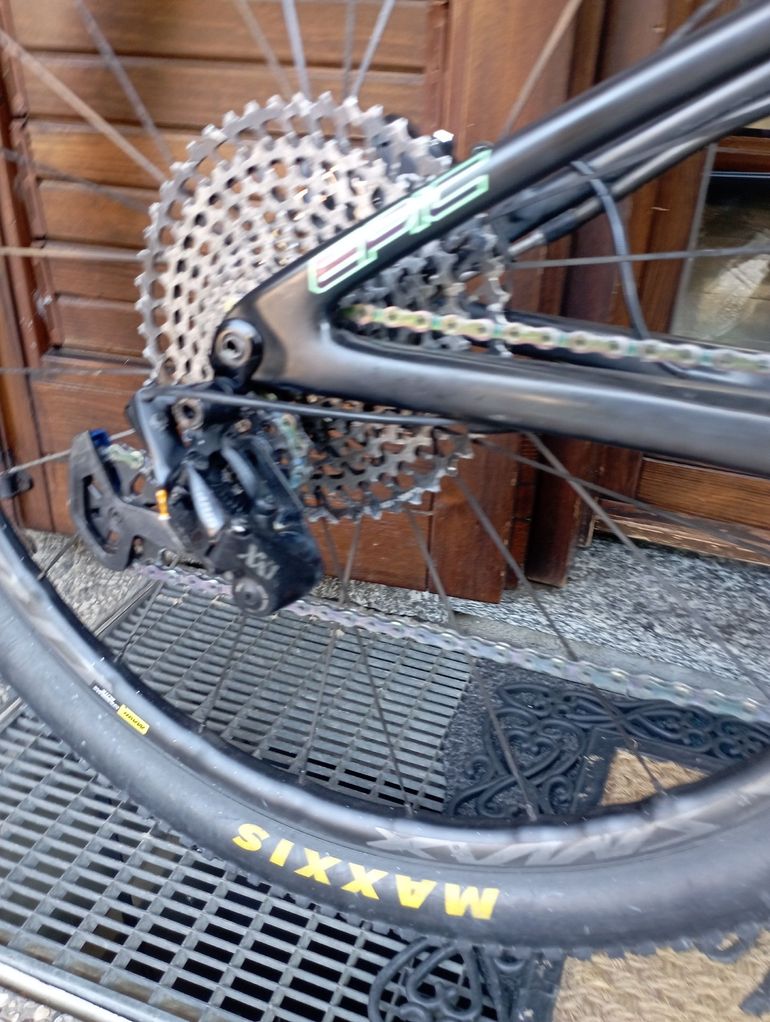 Used Specialized Men's S-Works Epic 2019 2019 Mountainbike, Negro — image 3 of 12