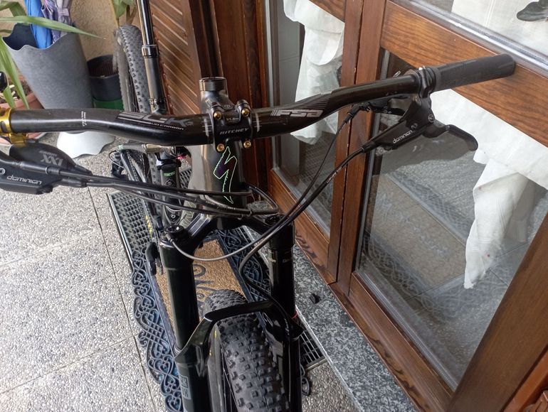 Used Specialized Men's S-Works Epic 2019 2019 Mountainbike, Negro — image 12 of 12