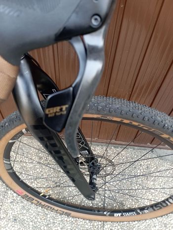 Used Lee Cougan Innova SuperGravel Shimano GRX 2024 Road & Gravel — image 7 of 9