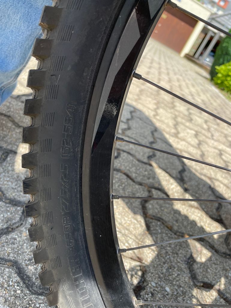 Used Specialized Demo 8 I Alloy 2018 2018 Mountainbike, Black, 27.5 — image 7 of 7