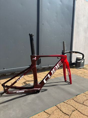 Used CUBE Cube Litening Aéro C68:X Frameset 2025 Road & Gravel, Red — image 2 of 8