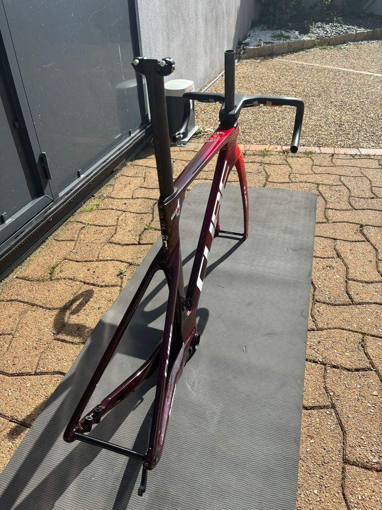 Used CUBE Cube Litening Aéro C68:X Frameset 2025 Road & Gravel, Red — image 7 of 8