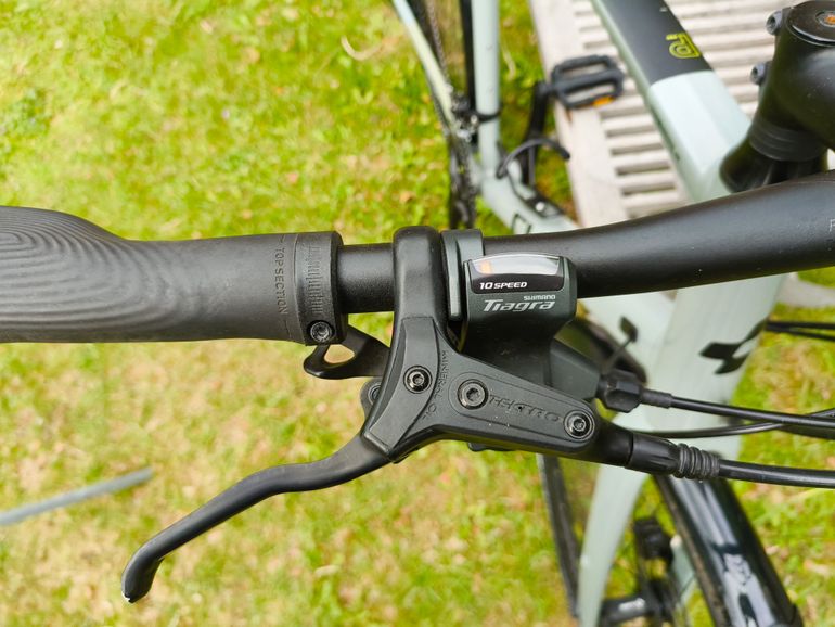 Used CUBE NULANE PRO 2023 2023 Road & Gravel, Light Gray — image 3 of 6